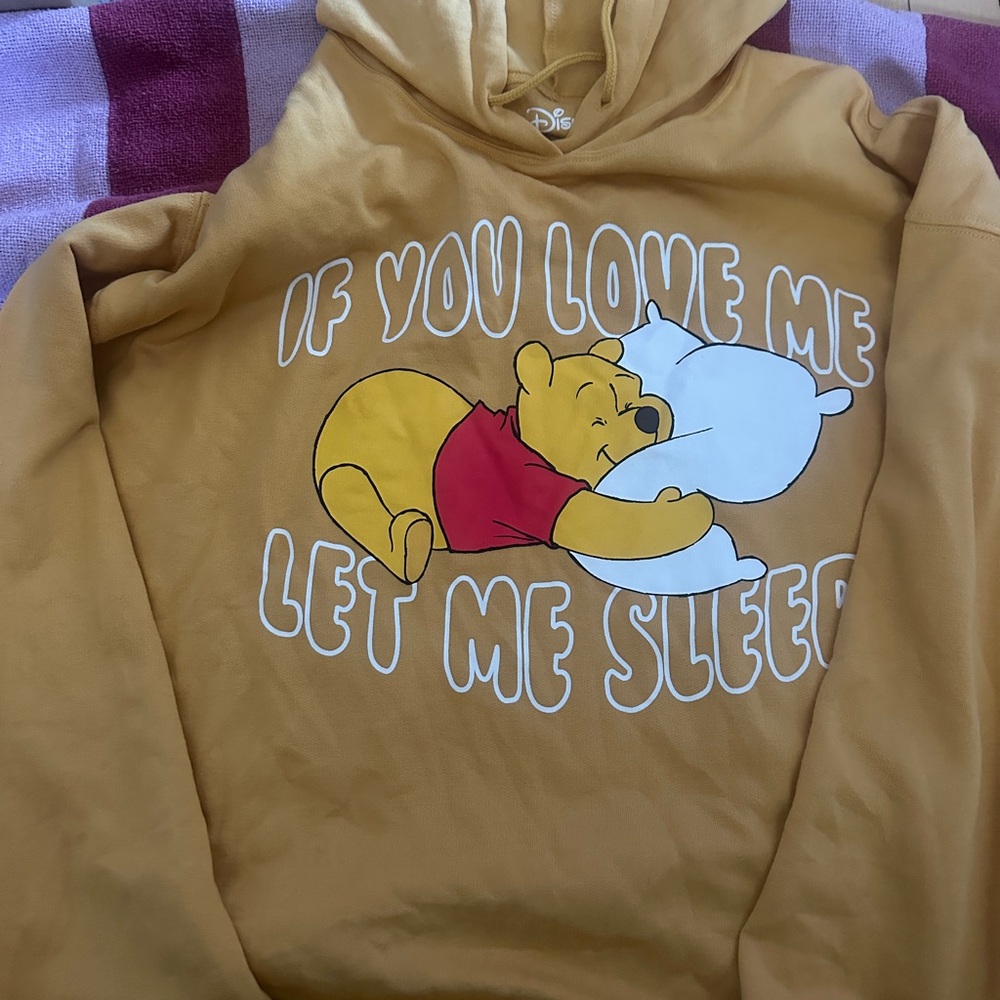 Disney Winnie the Pooh Warm Golden Pullover 1X Never Worn